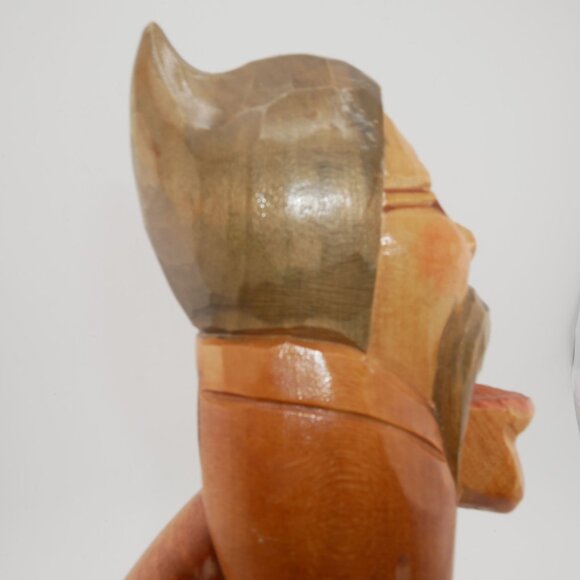 Vintage Hand-Carved Wooden Nutcracker Black Forest Folk Art Hand Crafted - Picture 6 of 10